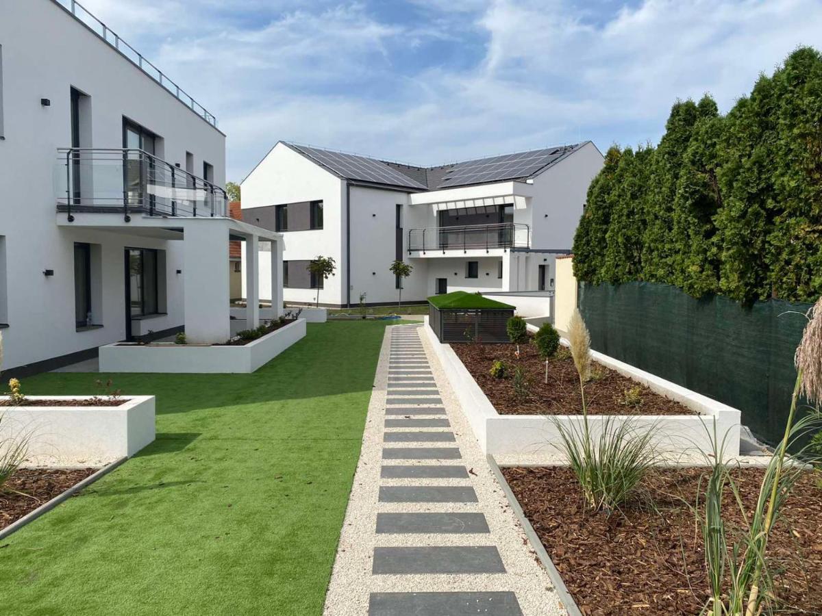 Oasis Apartman Hajdúszoboszló المظهر الخارجي الصورة
